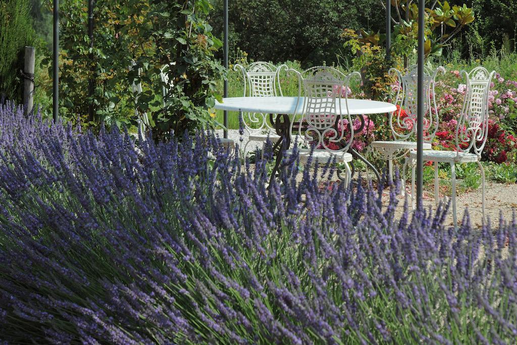 Une Campagne En Provence Bras Kültér fotó