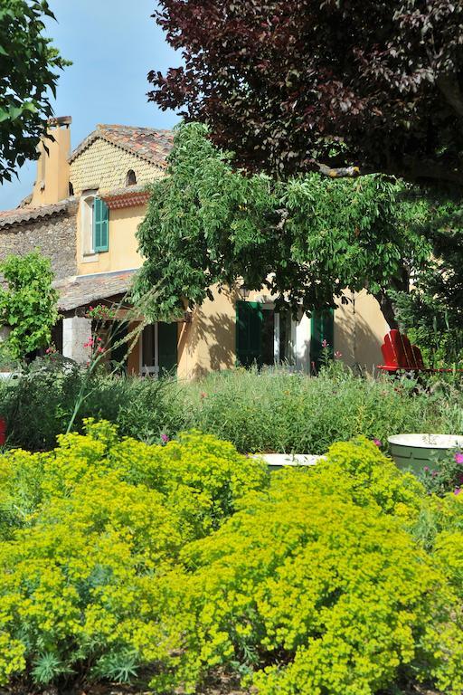 Une Campagne En Provence Bras Kültér fotó