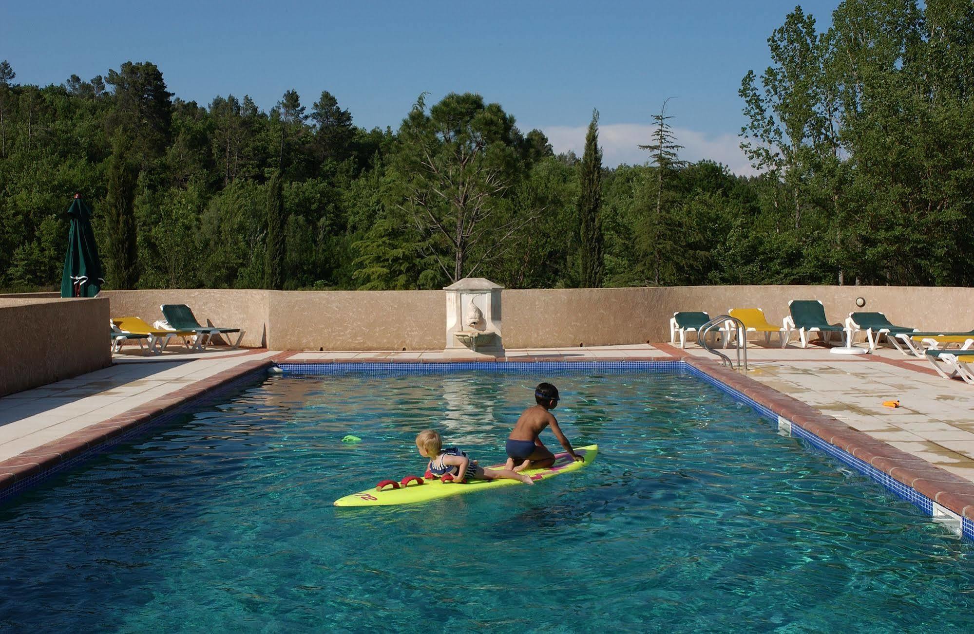 Une Campagne En Provence Bras Kültér fotó